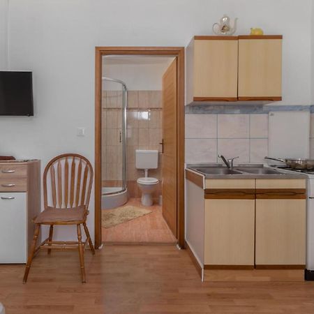 Pet Friendly Apartment In Pinezici With Wifi Εξωτερικό φωτογραφία